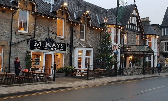Pitlochry Apartment | Central Pitlochry Hotel with Family-Friendly Amenities