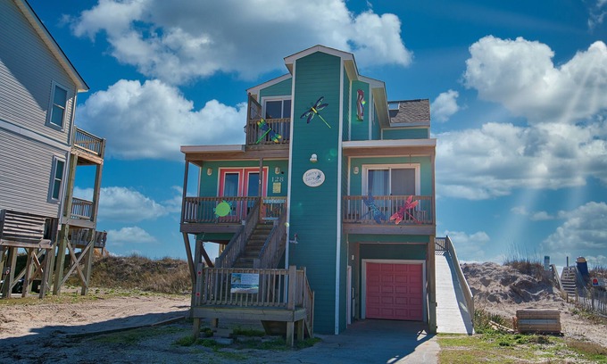 Ocean City Beach House | Beachfront Retreat with Pets Welcome - Rated 9.8/10