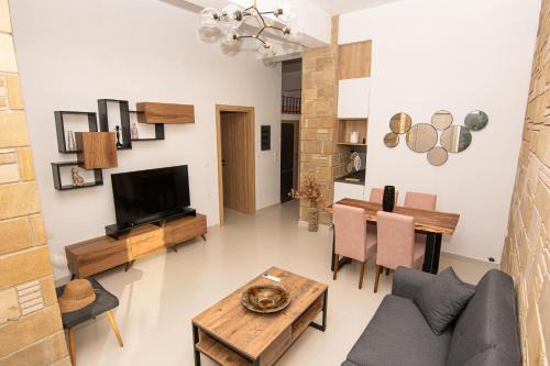 Kotsiana Apartment | Outstanding Rikanthos Stone Sea View Apartment with Kitchen