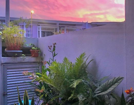 Jenjarom House | Family-Friendly Escape at Rimbayu Homestay Awaits You