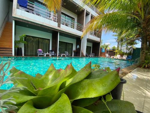 Trang Hotel | Inviting Rimnatee Resort Trang: Family-Friendly Retreat