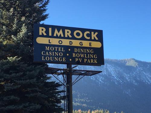 Thompson Falls Hotel | Rimrock Lodge LLC: Pet-Friendly Retreat with Pool & Dining