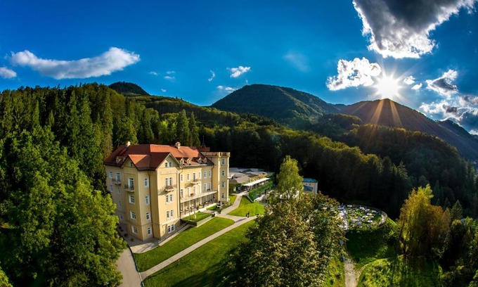 Rimske Toplice Hotel | Relax at Rimske Terme Resort - Hotel Sofijin dvor