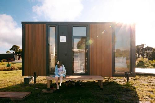 Hokitika House | Pet-Friendly Rimu View 2: Guest Rated at 9.5/10