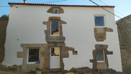 Sardinero House | Relax at Rincón de Liam with Oceanfront Views & Family Fun