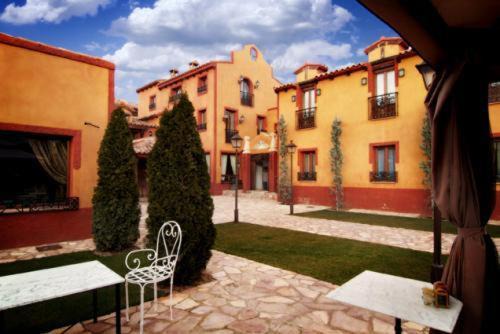 Navarrete del Rio Hotel | Pet-Friendly Getaway at Rincón de Navarrete