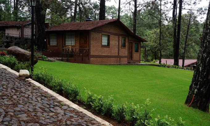 Mazamitla Hotel | Discover Rincón del Bosque: Pool, Hot Tub & 9.4 Rating