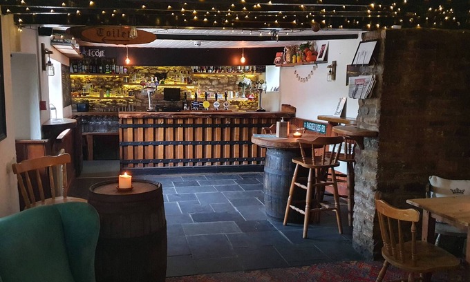 Hinton Blewett Hotel | Guest Rated 10/10: Ring O Bells Hinton Blewett Awaits