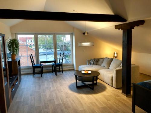 Wurzen House | Oceanfront Retreat at Ringelnatz & Lichtwer, Rated 9/10