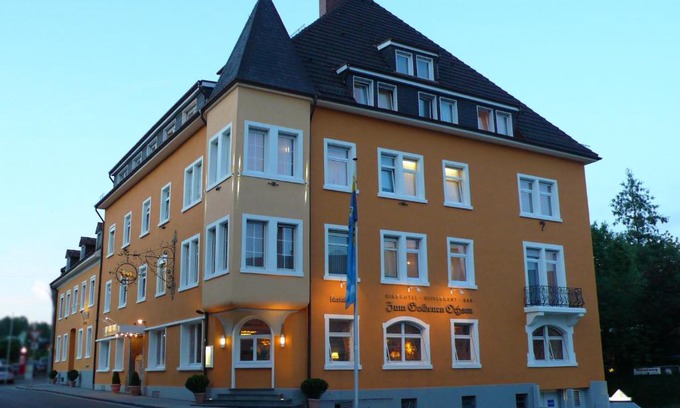 Stockach Hotel | Relax at Ringhotel Zum Goldenen Ochsen with Ocean View Pool