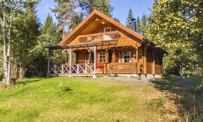 Tahkovuori House | Relaxing Rinnepelto Lomamökit: Lake View & Spa Retreat