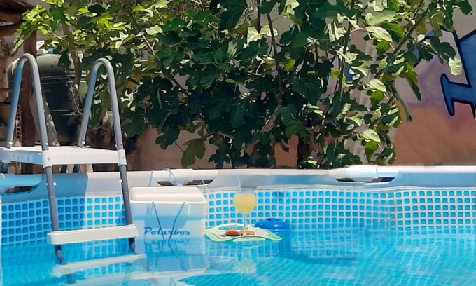 Requena Apartment | Relaxing Rio Indio Rural Home with Pool & Family Amenities