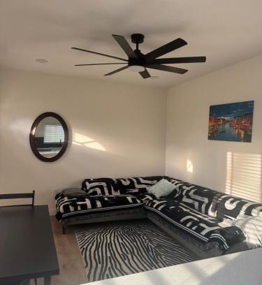 Rio Linda House | Rio Linda private gated ADU