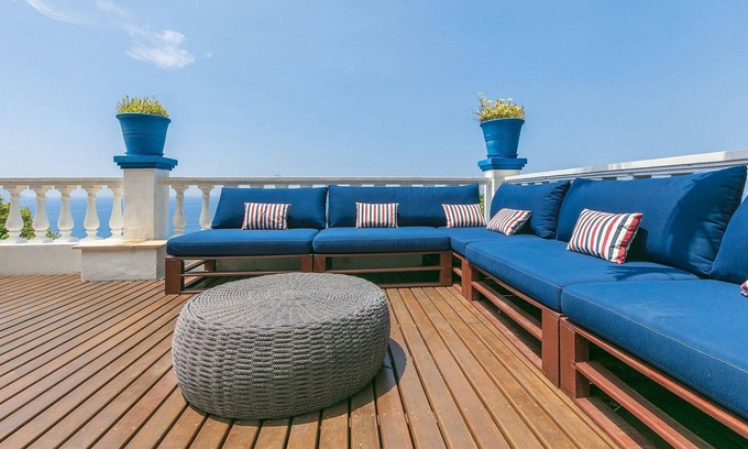 Sao Conrado Villa | Stunning Vacation Villa in São Conrado with Pool & Spa