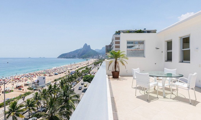 Ipanema Apartment | Unforgettable Duplex Penthouse with Sea View in Ipanema