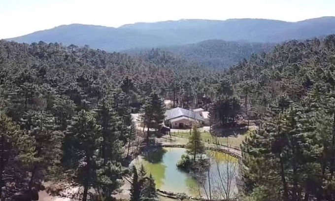Riopar House | Riopar House: Nature Park Retreat with Pool & Spa Access