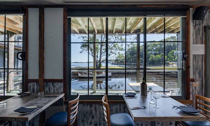 Strahan Hotel | Discover Risby Cove: Family-Friendly Stay with Top Amenities