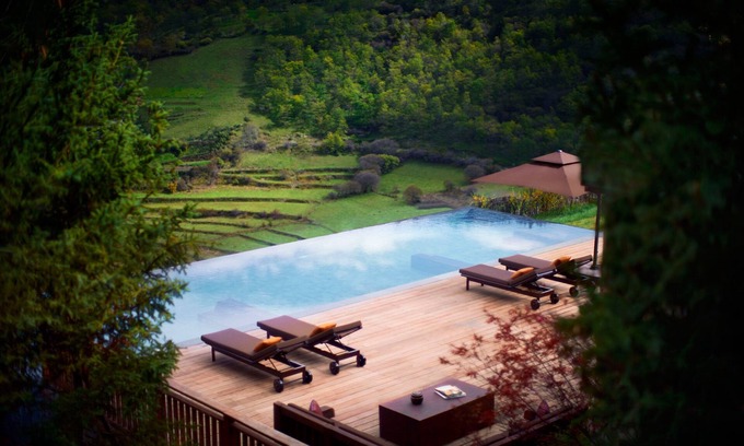 Jiuzhaigou Hotel | Experience Rissai Valley: A Ritz-Carlton Reserve Escape