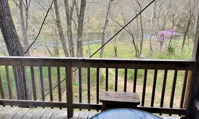 Stanley House | Family-Friendly Retreat at Rita's Rapids with Great Amenities