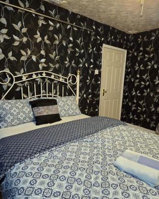 Wigan House | Ritchie Guest House: Budget-Friendly Stay with 8.6 Rating