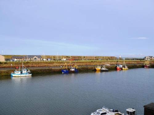 Maryport House | Ritson Wharf: Family-Friendly Getaway with 9.8/10 Rating