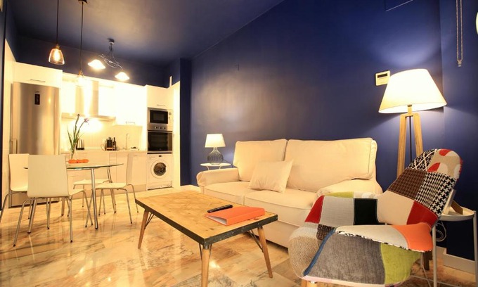 San Gil Apartment | Enjoy the Ritual Sevilla Suite Alameda 2 with Pet-Friendly Perks