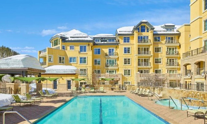 Vail Resort | Unmatched Comfort at Ritz Carlton – Guest Rated 10/10
