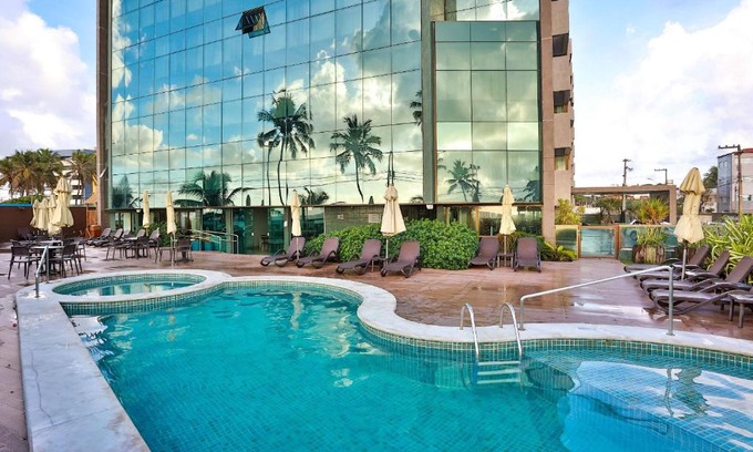 Cruz das Almas Apartment | Seaside Comfort at Ritz Suítes-Maceió with Pool & Ocean View