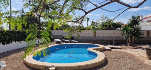 Riumar House | Experience Riumar "Primavera": Beachside Bliss with Pool