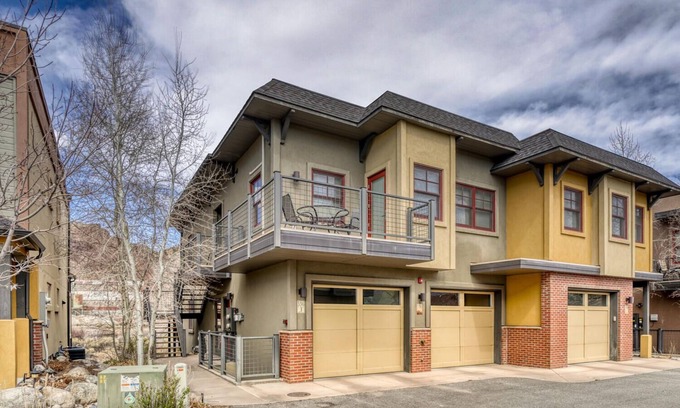 Salida Condo | River Aerie: Relax by the River with Top-Rated Amenities