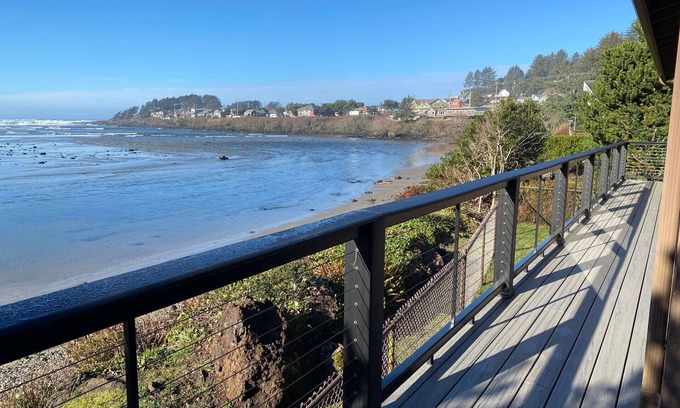 Yachats House | Experience River and Ocean Views in a Family-Friendly Home