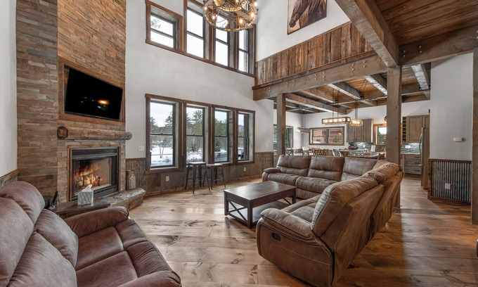 Warrensburg Cabin | Incredible New Lodge Near Lake George with Heated Pool