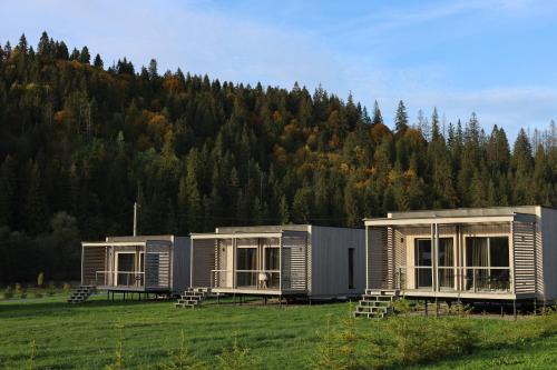 Soymy Cabin | Charming River Cottage Complex with Oceanfront Pool & Hot Tub