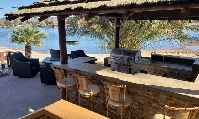 Parker Strip Villa | Exceptional Riverfront Beach Villa with Pool & Ocean View