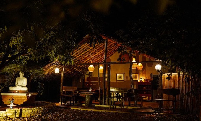 Udawalawa Ski Chalet | River Glamping by Gaga Bees: 10/10 Stay with Breakfast