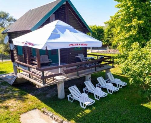 Karuc House | River House 2025: Pet-Friendly Oasis with Ocean Views