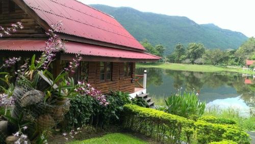 Chong Sadao Resort | Relaxing River Kwai Park & Resort with Pool and Restaurant