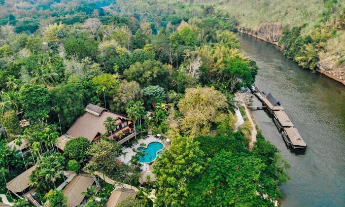 Tha Sao Resort | Relax at River Kwai Resotel - 4-Star Family-Friendly Retreat