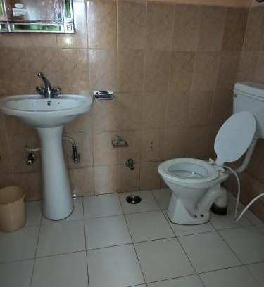 Laripora House | Discover River Land Guest House: Child-Friendly Retreat