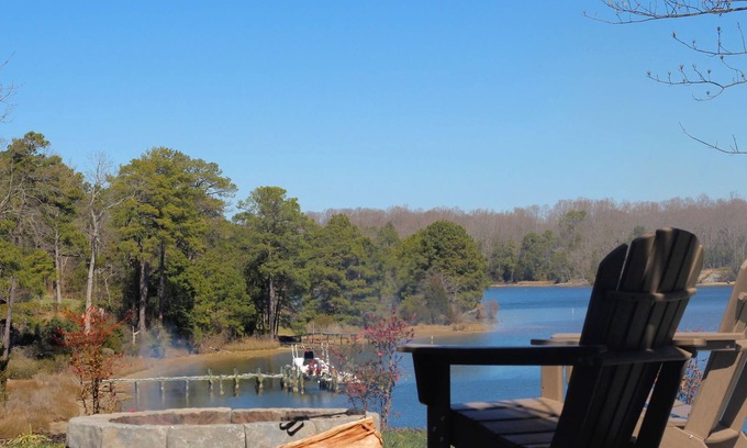 Lancaster House | Experience River Pointe Place: Waterfront Retreat with Spa