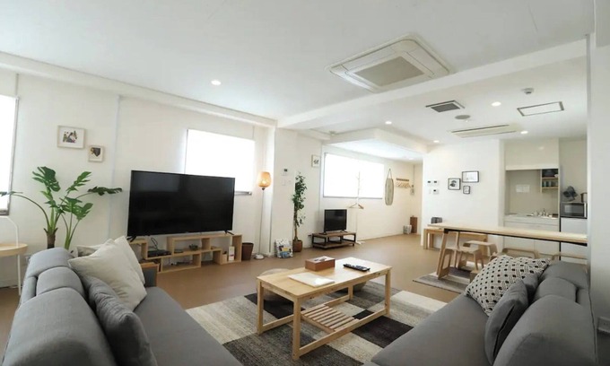 Naka Ward Apartment | RIVER SUITES TWO: Guest Rated 10/10 with Family Amenities