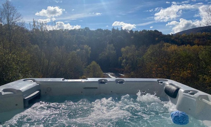 Vetraz-Monthoux Villa | River Villa with Scenic View, Jacuzzi & Forest Access