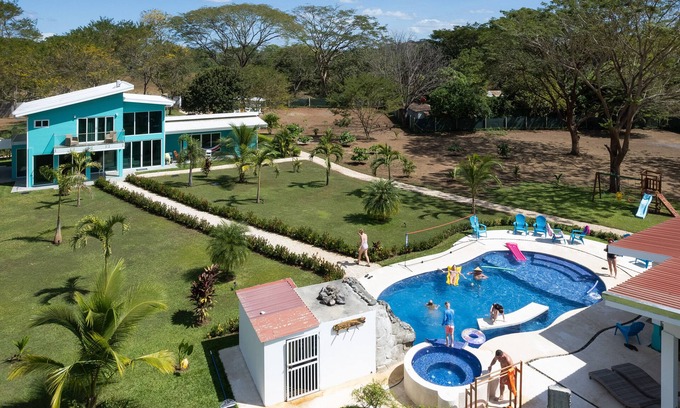 Carpintero Villa | Experience River Vista Retreat with Oceanfront Amenities