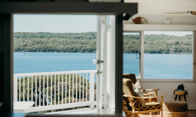 Ocean Beach House | Riverbank - Waterfront Retreat with Breathtaking Views
