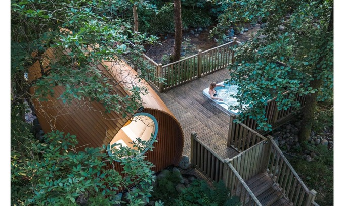 West Laroch Cabin | Relaxing RiverBeds Lodges with Hot Tubs & Pool Access