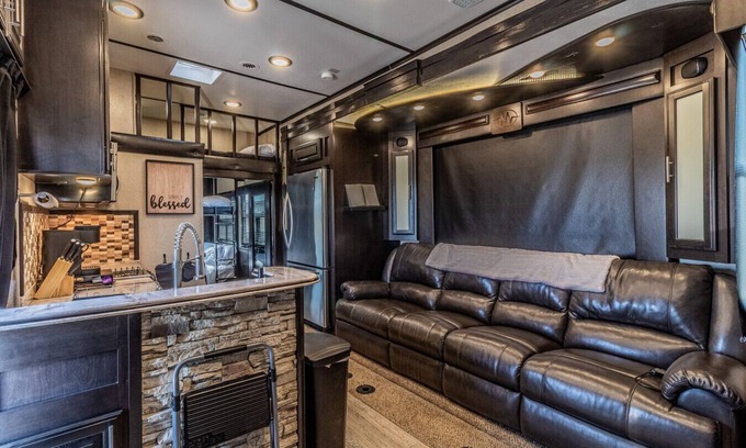 Farmington House | Riverbend Ridge Your Southwest retreat!!