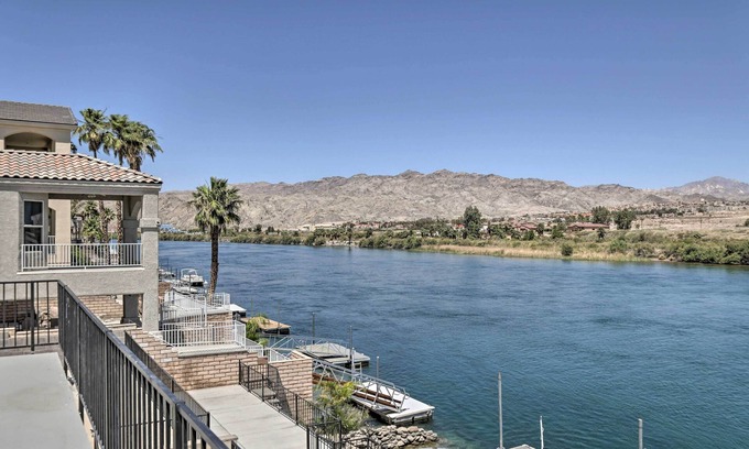 Holiday Shores House | Scenic Riverfront Home in Bullhead City with Private Dock