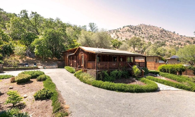 Three Rivers Cabin | Riverfront Cabin - Private River Access & Hot Tub
