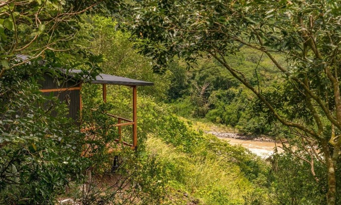 Ciudad Colon Apartment | Riverfront Cabin with Breathtaking Views Near SJO Airport