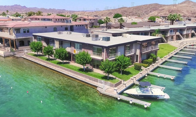 Cienega Springs Condo | Riverside Retreat: 10/10 Rated Riverfront Condo Parker